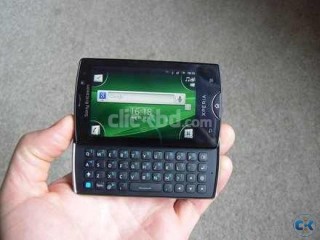 Sony Ericsson Xperia Mini Pro 20 GB Apps HD Games Sony Ericsson Xperia Mini Pro 20 GB Apps HD Games