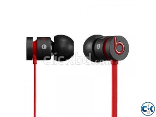 urBeats Headphone Intact With Warranty Card
