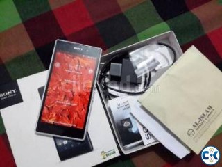 SONY XPERIA Z1 White full box SONY XPERIA Z1 White full box