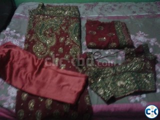 বিয়ের শাড়ী