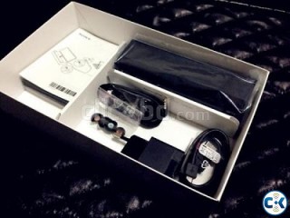 Sony Xperia Z Full Box And Everythings Sony Xperia Z Full Box And Everythings