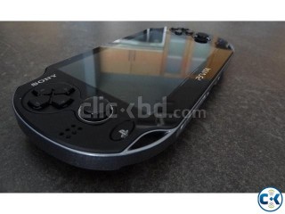 PS VITA Console 2 games