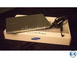 Samsung 7 Series Ultrabook 740U3E