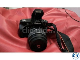 SONY ALPHA A230 2 LENSES