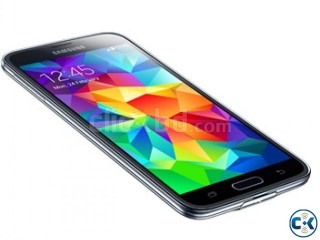 Samsung galaxy S5 32GB factory unlock.black and white color Samsung galaxy S5 32GB factory unlock.black and white color