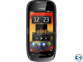 Nokia 701