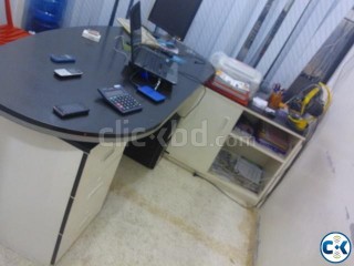 Beautiful office Table