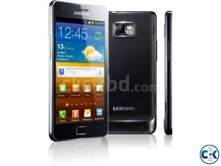 Samsung Galaxy SII GT-I9100 Full Boxed Samsung Galaxy SII GT-I9100 Full Boxed