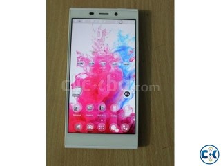 Walton Primo ZX White with all and More Walton Primo ZX White with all and More