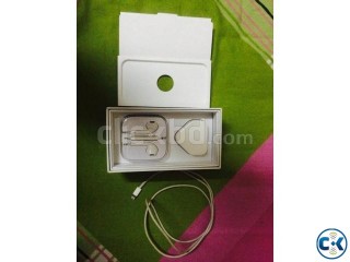 I phone 5s Gold 16Gb Factory unlock I phone 5s Gold 16Gb Factory unlock