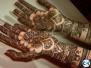 BEAUTIFUL MEHEDI DESIGNS - AFFORDABLE PRICES - HOME SERVICE