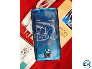 BRAND NEW SAMSUNG GALAXY S5 BRAND NEW SAMSUNG GALAXY S5