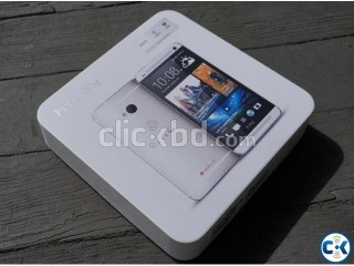 Intact_Htc One M7 32GB Silver Color_Limited Stock Tablet pc Intact_Htc One M7 32GB Silver Color_Limited Stock Tablet pc