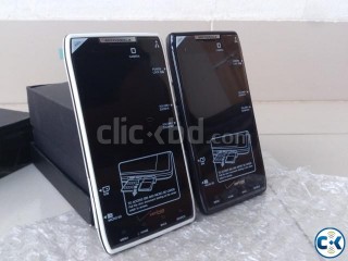 Motorola Droid RAZR Brand New Intact Motorola Droid RAZR Brand New Intact