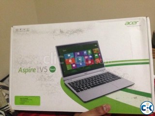 Acer V5-122p 11.6 touch screen 4 gb ram 500 gb hard disk