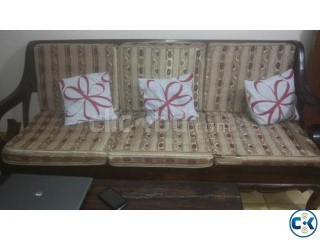 Sofa Shil Koroi wood