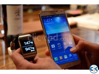 Samsung Galaxy Note 3 3G with Smart Cover Samsung Galaxy Note 3 3G with Smart Cover