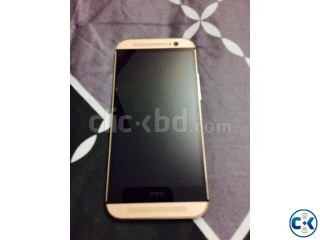 HTC One M8 Gold 16GB with Dot view Case HTC One M8 Gold 16GB with Dot view Case