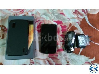 Google nexus 4 full box Google nexus 4 full box