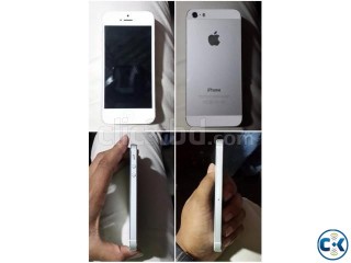 almost new iphone 5 white 16 GB with everything almost new iphone 5 white 16 GB with everything
