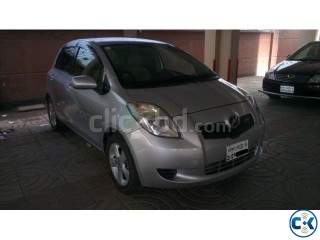 TOYOTA VITZ 2005 FL PACKAGE 1300 CC PUSH START TOYOTA VITZ 2005 FL PACKAGE 1300 CC PUSH START