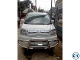 Toyota X-Noha Toyota X-Noha