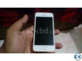 iPhone 5 white 32 GB with Box iPhone 5 white 32 GB with Box