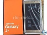 Samsung Galaxy J7 16GB Octa Core 5.5 Dual SIM Smartphone Samsung Galaxy J7 16GB Octa Core 5.5 Dual SIM Smartphone