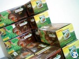 LOOKING FOR GREEN TEA