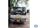 Nissan urban pickup Nissan urban pickup