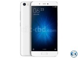 Xiaomi Mi5 32GB ROM 3GB RAM Brand New Intact Xiaomi Mi5 32GB ROM 3GB RAM Brand New Intact