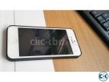 Apple I-Phone 5 White 32 GB Almost Brand New Apple I-Phone 5 White 32 GB Almost Brand New