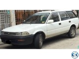 TOYOTA STATION WAGON MODEL 1990