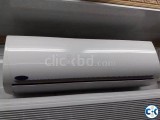 Carrier 1.5 Ton Rotary Compressor AC