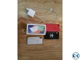 IPHONE 64GB WHITE with fast charger IPHONE 64GB WHITE with fast charger