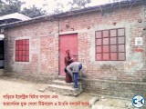 Barisal-এ বিল্ডিং সহ বাড়ি বিক্রি হবে।