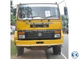 Covered Van from Chattogram in Fresh Condition. Model-2017 Covered Van from Chattogram in Fresh Condition. Model-2017
