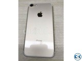 Apple iPhone 7 128GB with Charger Headphone 2 back cover