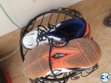 YONEX BADMINTON SHOE AKAYU 1