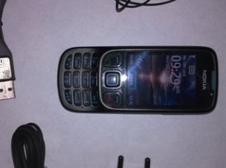 New Nokia 6303i 2GB Original Card Blank Warranty New Nokia 6303i 2GB Original Card Blank Warranty