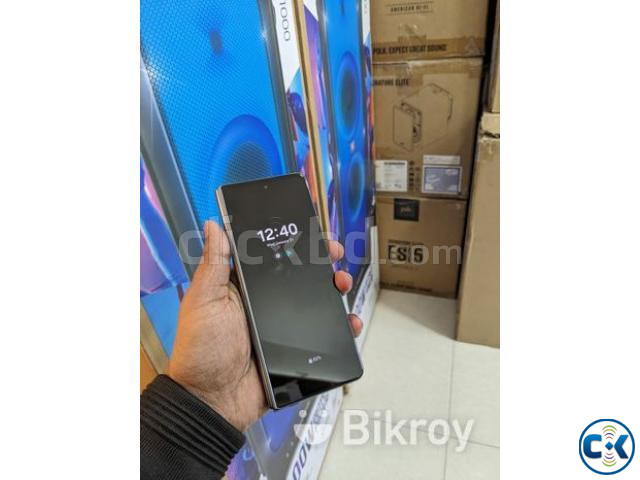Samsung Galaxy Fold 4 12gb 256gb Used large image 3