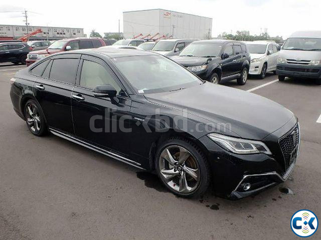 Toyota Crown 2018 price in Bangladesh | ClickBD image 3