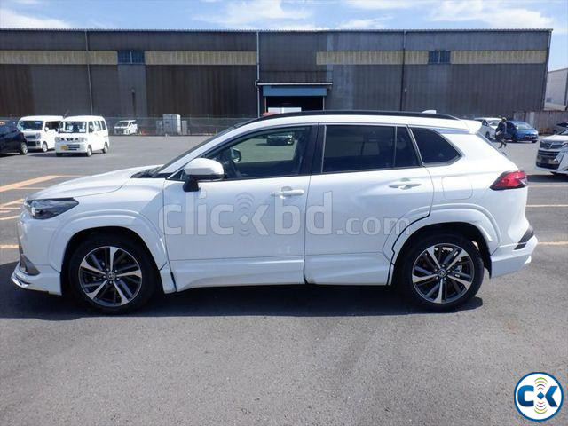 Toyota Corolla Cross HYBRID Z 2023 price in Bangladesh | ClickBD image 3