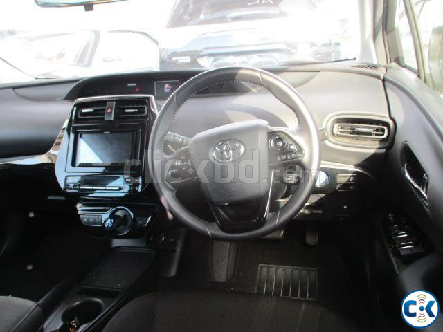 TOYOTA PRUIS HYBRID S-LED PACKAGE price in Bangladesh | ClickBD image 5