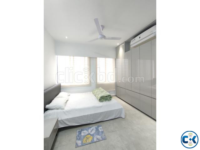Two Bed Furnished Apartments For Rent in Baridhara large image 2