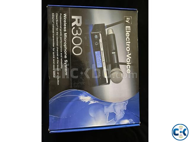 Electro-Voice Wireless Handheld Microphone R300 large image 1