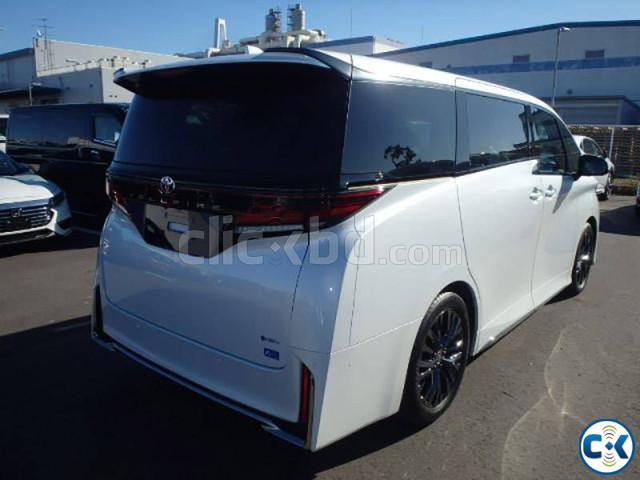 TOYOTA VELLFIRE Z PREMIER PACKAGE 2023 MODEL | ClickBD image 3