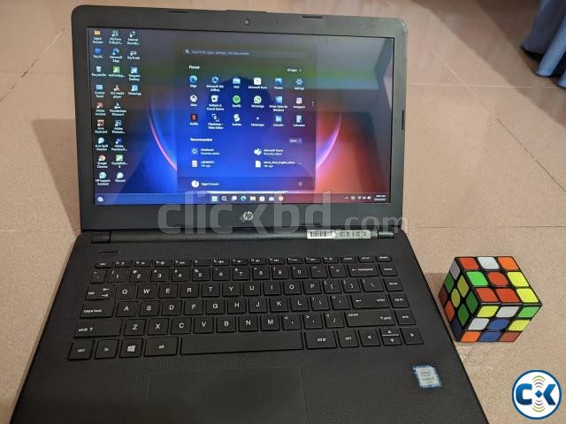 HP Laptop for Sale Pre-Owned large image 4