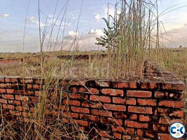 রেডি প্লট জমি বিক্রয় বসুন্ধরা আবাসিক এলাকার | ClickBD image 2