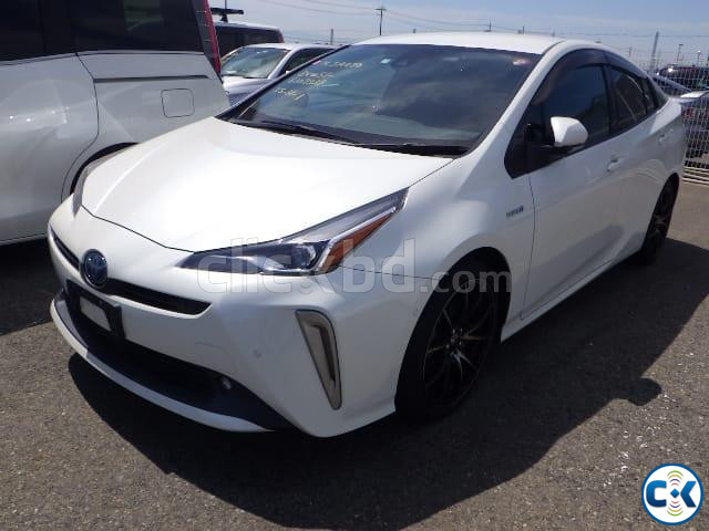 TOYOTA PRIUS A TOURING SELECTION PACK 2019 MODEL | ClickBD image 2